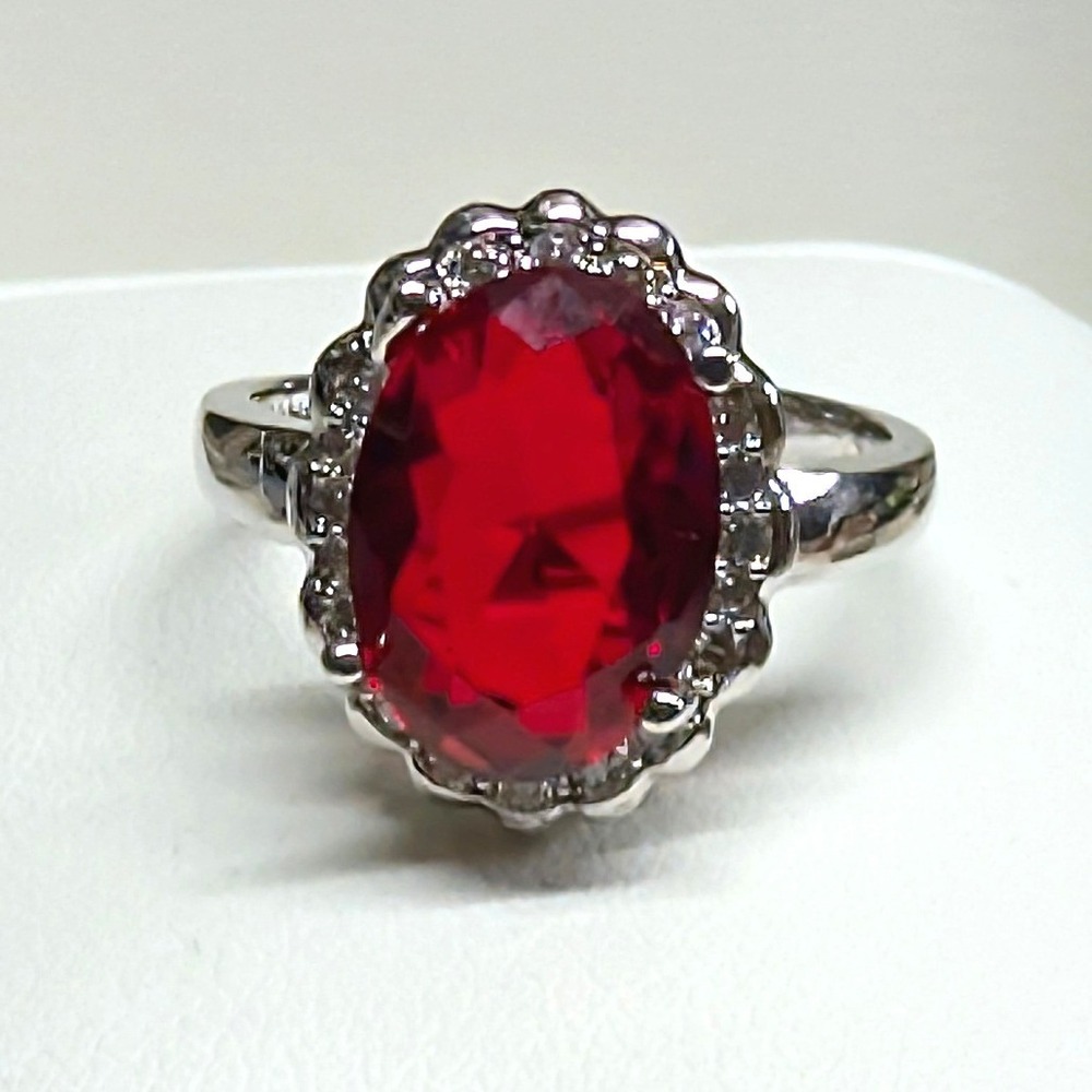 New 925 Marked Red Stone Halo Ring Plus Size 9.5 SilverTone Oval‎ Rhinestones